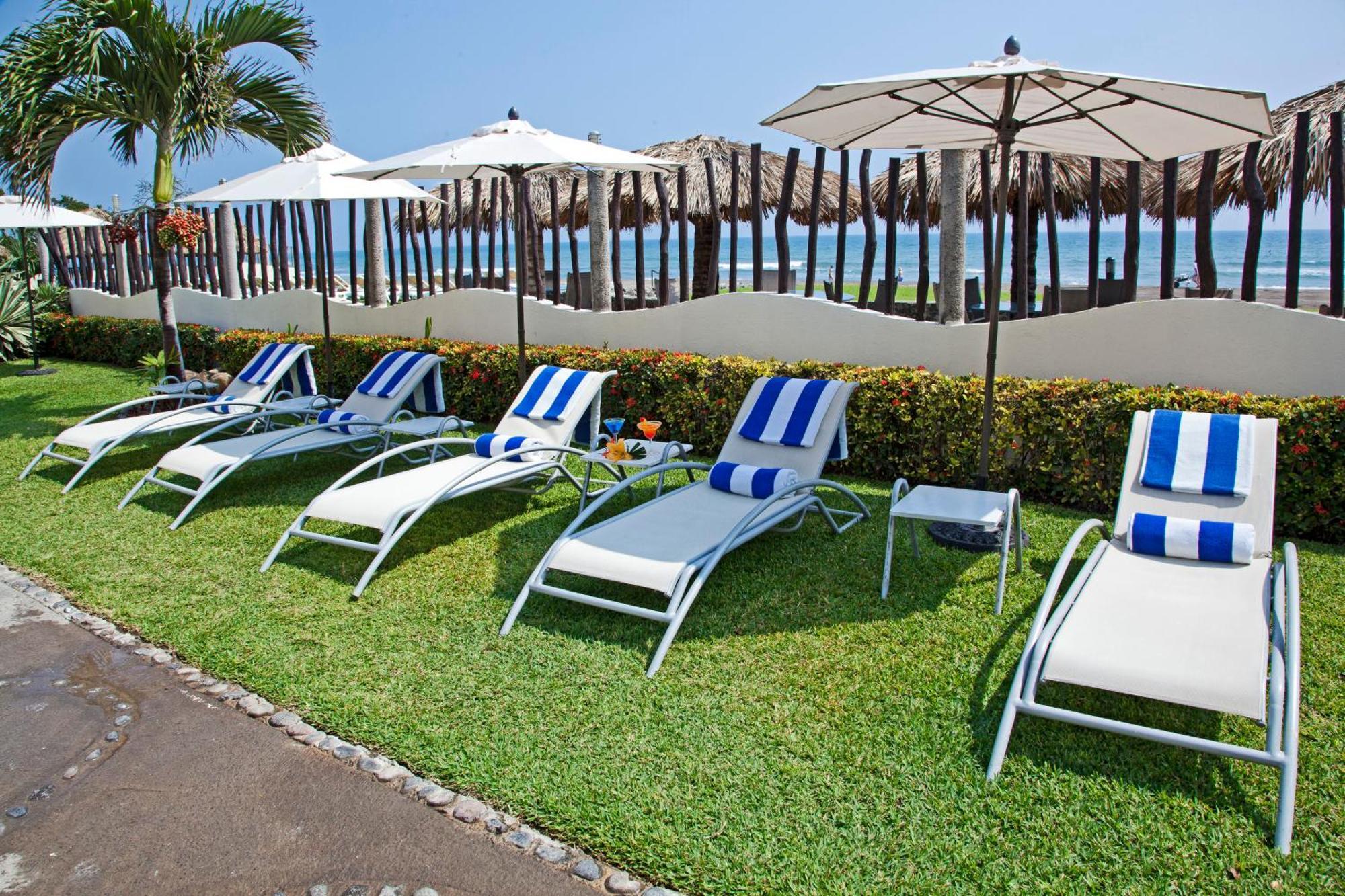 Artisan Playa Esmeralda Family Beach Hotel Playa Chachalacas Esterno foto